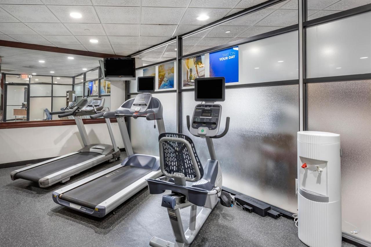 Comfort Inn Paramus - Hackensack Εξωτερικό φωτογραφία